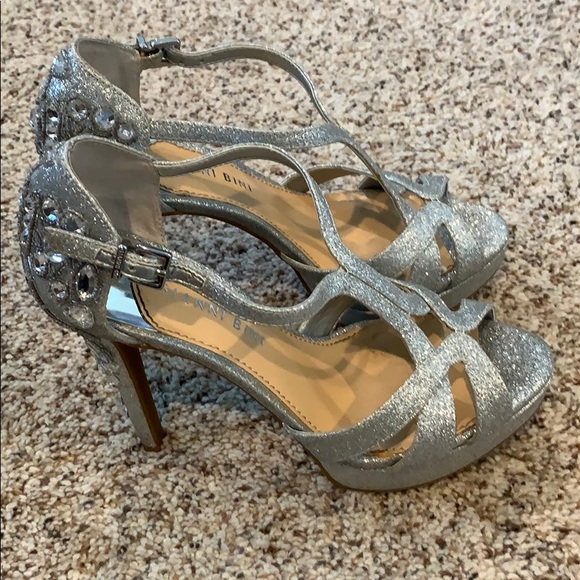 Gianni Bini platform shoes - Picture 2 of 5